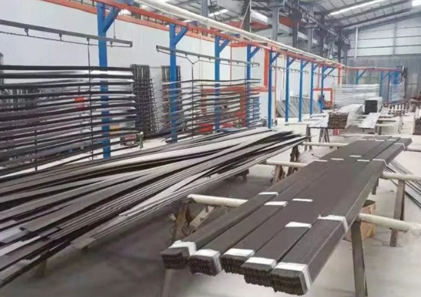 鋅鋼百葉窗生產(chǎn)廠家 鋅鋼百葉窗生產(chǎn)廠家