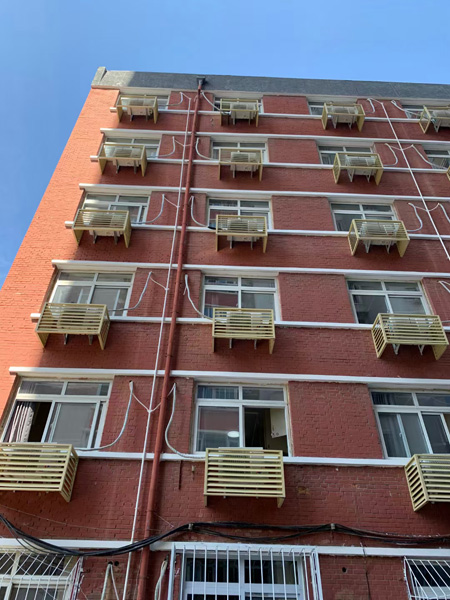 百葉窗空調(diào)罩 百葉窗空調(diào)罩